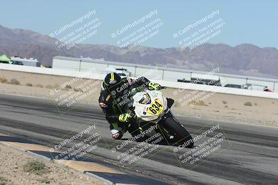 media/Oct-30-2025-Racers Edge (Thu) [[dabbdaf680]]/2-A Group/Session 3 (Turn 15 Inside)/